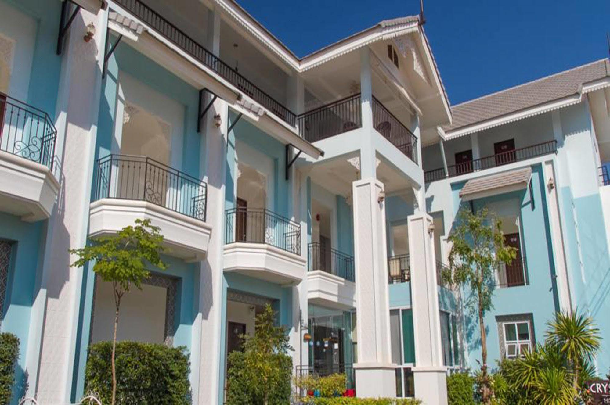 Crystal Nongkhai Hotel Nong Khai Exteriör bild